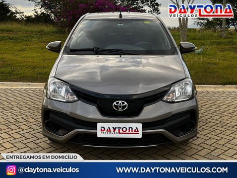 Toyota ETIOS X Plus 1.5 Flex 16V 5p Aut.