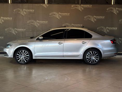VolksWagen JETTA Comfortline 1.4 TSI 16V 4p Aut.