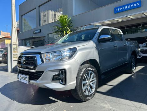 Toyota Hilux CD SRV 4x4 2.8 TDI Diesel Aut.