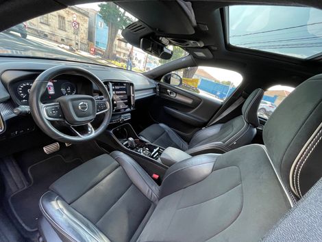 Volvo XC 40 T-5 R-DESIGN 1.5 FWD (Híbrido)
