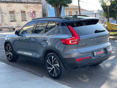 Volvo XC 40 T-5 R-DESIGN 1.5 FWD (Híbrido)