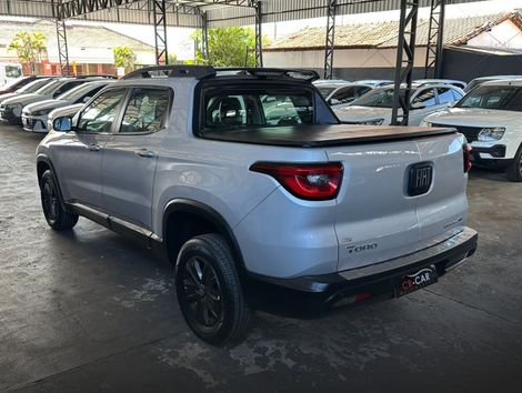 Fiat Toro Freedom 1.8 16V Flex Aut.