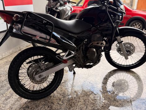 HONDA NX-4 FALCON 400