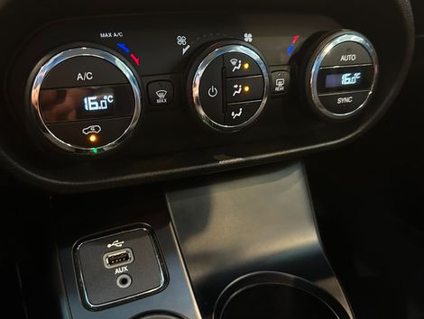 Fiat Toro Freedom 1.8 16V Flex Aut.