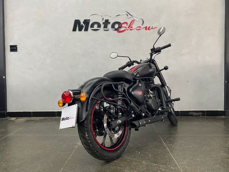 Royal Enfield Classic 350 Dark