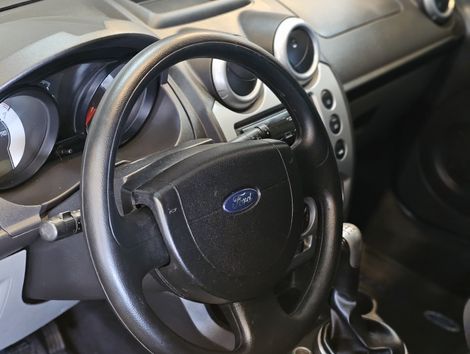 Ford Fiesta Sed. 1.6 8V Flex 4p
