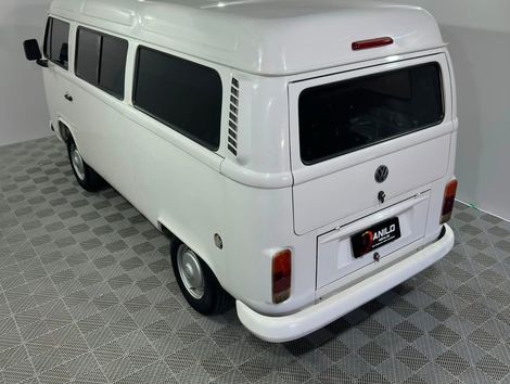 VolksWagen Kombi Lotação 1.4 Mi Total Flex 8V