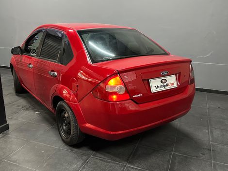 Ford Fiesta Sed. Personnalité 1.0 8V 4p