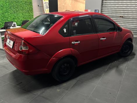 Ford Fiesta Sed. Personnalité 1.0 8V 4p