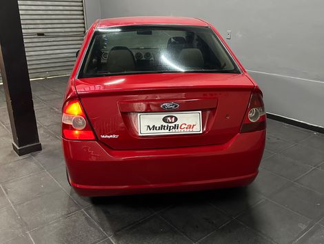 Ford Fiesta Sed. Personnalité 1.0 8V 4p