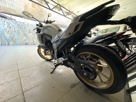 YAMAHA FZ25 250 FAZER CONNECTED