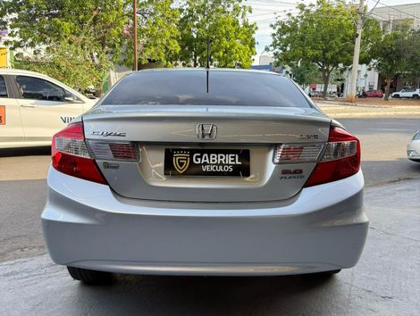 Honda Civic Sedan LXR 2.0 Flexone 16V Aut. 4p