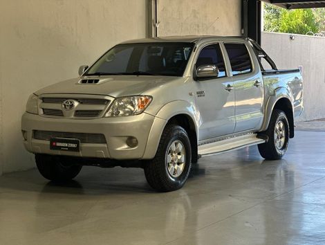 Toyota Hilux CD SRV D4-D 4x4 3.0 TDI Diesel Aut