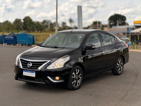 Nissan VERSA SL 1.6 16V FlexStart 4p Aut.