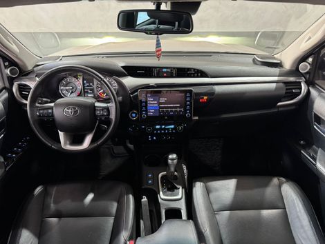 Toyota Hilux CD SRX 4x4 2.8 TDI 16V Diesel Aut.