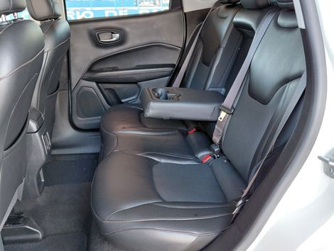 Jeep COMPASS LONGITUDE 2.0 4x4 Dies. 16V Aut.