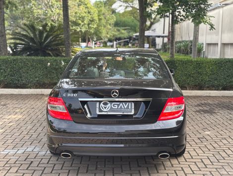 Mercedes C-300 Avantgarde 3.0 V6 24V 231cv Aut.