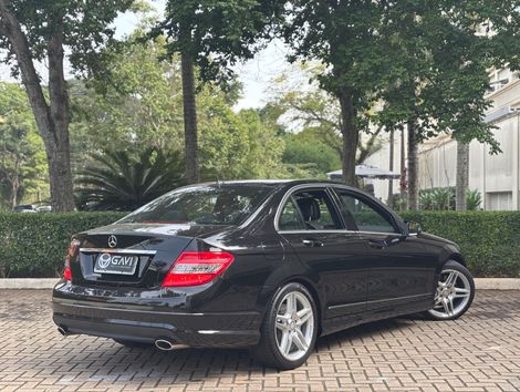 Mercedes C-300 Avantgarde 3.0 V6 24V 231cv Aut.