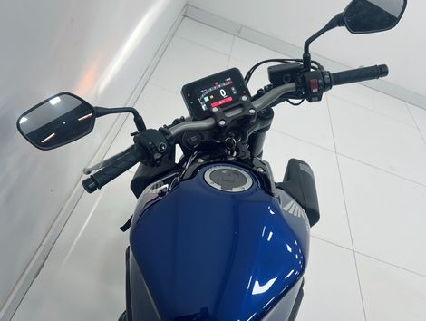 HONDA CB 650R E-Clutch