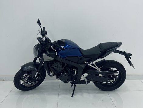 HONDA CB 650R E-Clutch