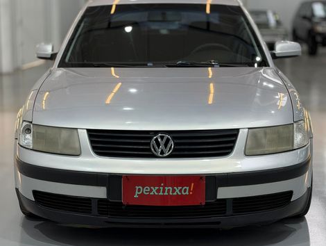 VolksWagen Passat Turbo 1.8 Tiptronic