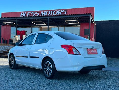 Nissan VERSA 1.0 12V FlexStart 4p Mec.