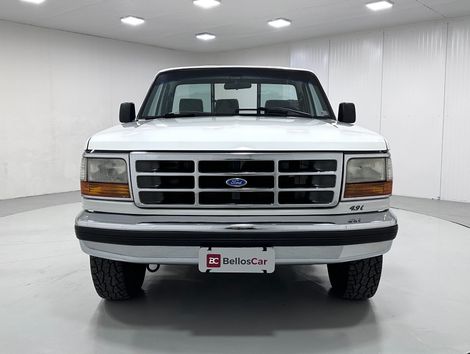 Ford F-1000 XL 4.9i