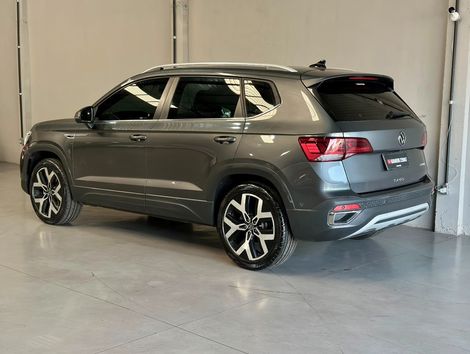 VolksWagen TAOS Highline 1.4 250 TSI Flex Aut.