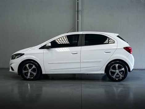 Chevrolet ONIX HATCH LTZ 1.4 8V FlexPower 5p Mec.