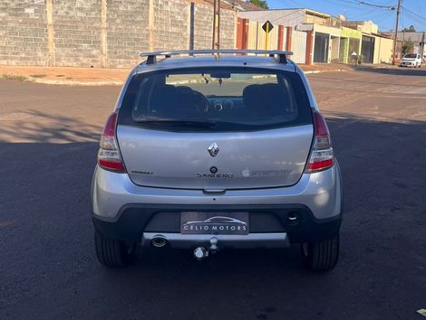 Renault SANDERO STEPWAY Hi-Flex 1.6 16V 5p Aut.