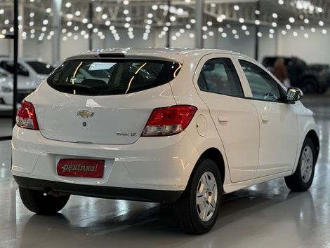 Chevrolet ONIX HATCH LT 1.0 8V FlexPower 5p Mec.