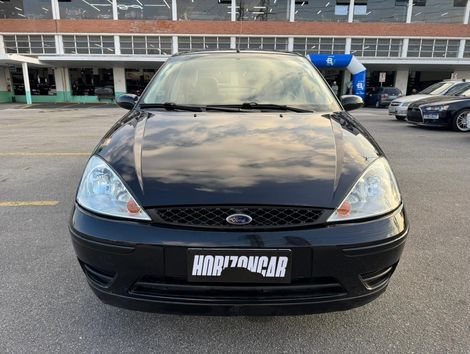 Ford Focus Sedan 2.0 16V/2.0 16V Flex 4p Aut.