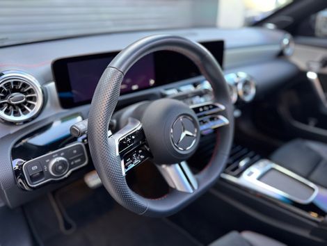 Mercedes CLA-200 AMG Line 1.3 TB 16V Aut. (Híb.)