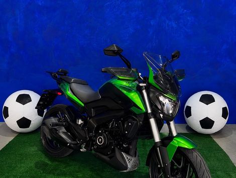 BAJAJ DOMINAR 400 