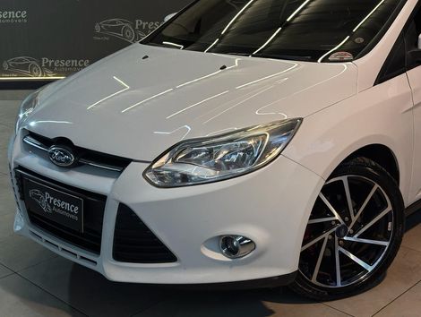 Ford Focus 2.0 16V/SE/SE Plus Flex 5p Aut.