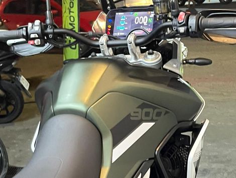 TRIUMPH TIGER 900 GT PRO