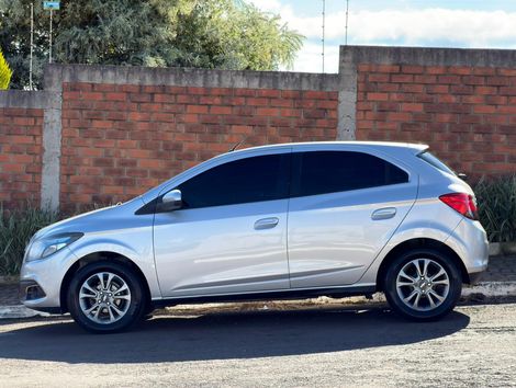 Chevrolet ONIX HATCH LTZ 1.4 8V FlexPower 5p Mec.