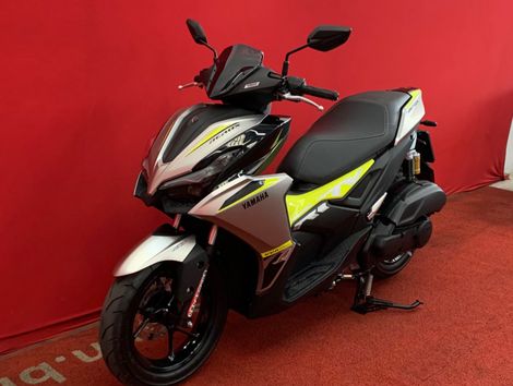 YAMAHA AEROX CONNECTED ABS