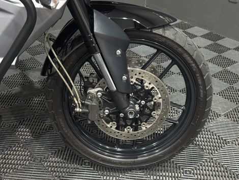 TRIUMPH TIGER 800 XRX