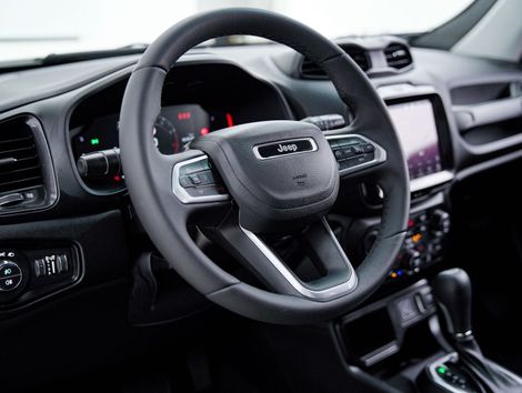 Jeep Renegade Long. T270 1.3 TB 4x2 Flex Aut.