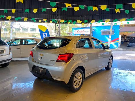 Chevrolet ONIX HATCH LT 1.0 8V FlexPower 5p Mec.