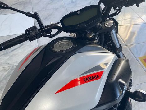 YAMAHA MT-07/MT-07 ABS 689cc