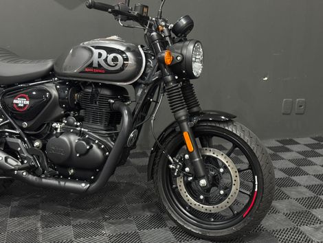 Royal Enfield Hunter 350 Dapper
