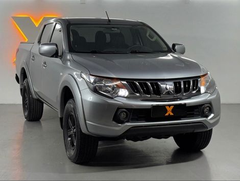 Mitsubishi L200 Tri. Outdo. GLS 2.4 CD 4x4 Die. Aut