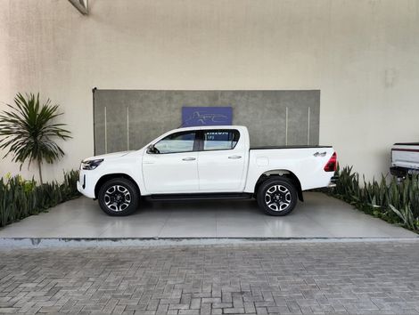Toyota Hilux CD SRV 4x4 2.8 TDI Diesel Aut.