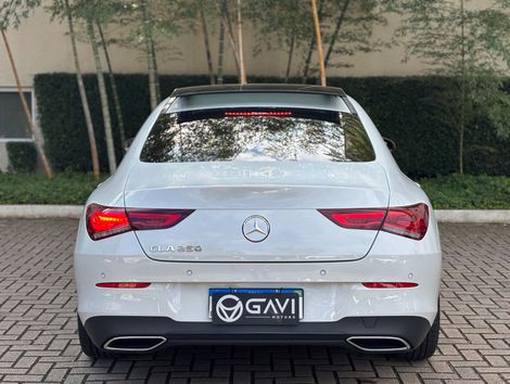 Mercedes CLA-250 2.0 16V TB Aut.