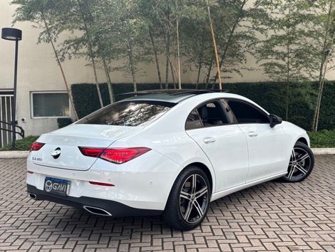 Mercedes CLA-250 2.0 16V TB Aut.
