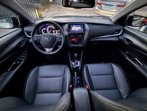 Toyota YARIS XLS Sedan 1.5 Flex 16V 4p Aut.