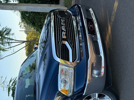 RAM CLASSIC LARAMIE 5.7 CD V8 4X4 Aut.