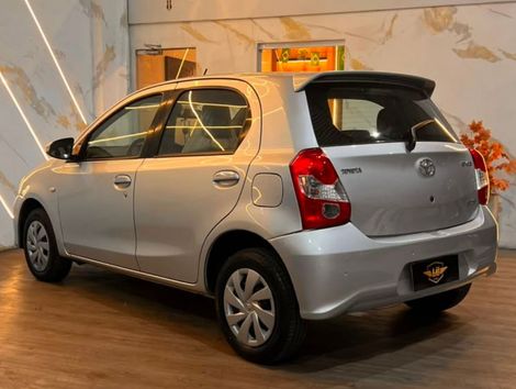 Toyota ETIOS XS 1.5 Flex 16V 5p Mec.